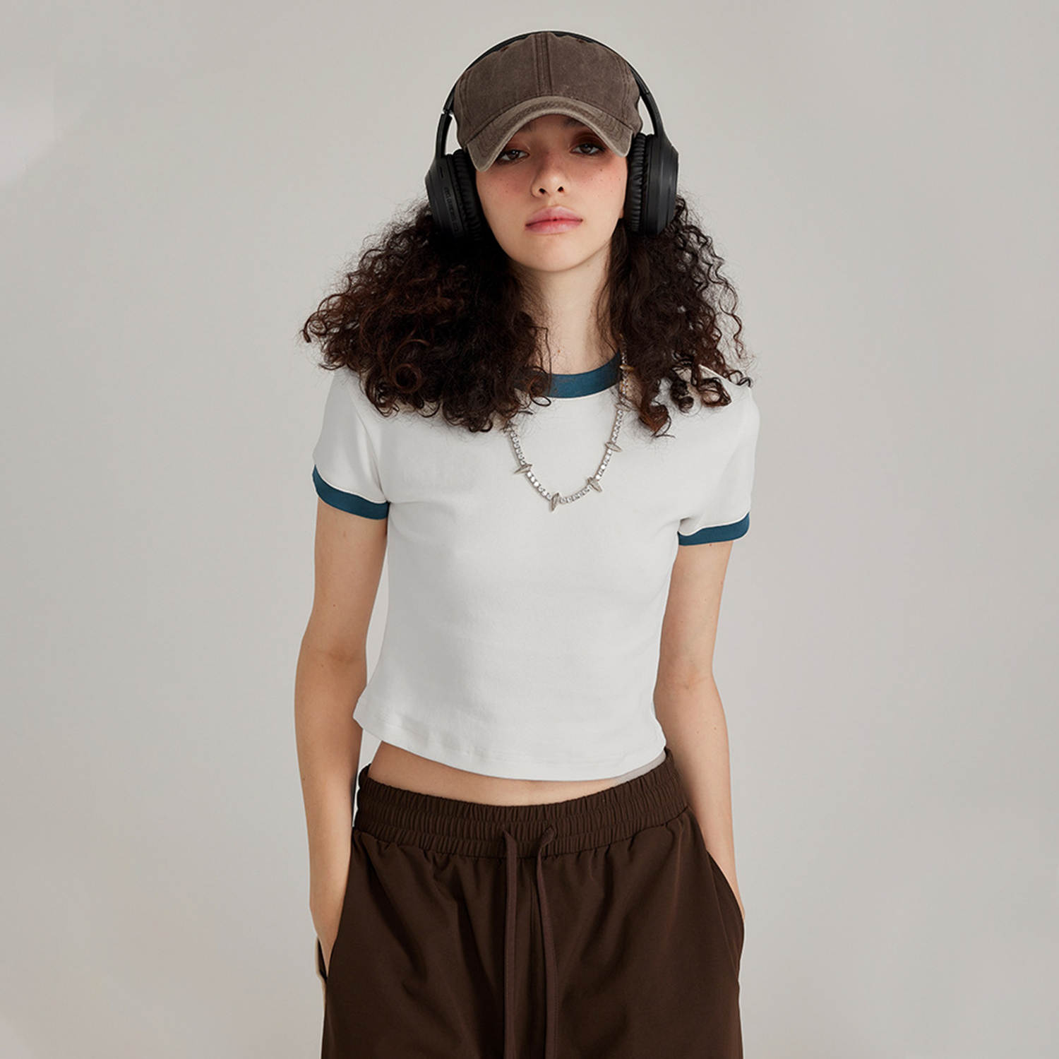 Streetwear Vintage Color-Block Fitted Cropped Grayish Blue Tee - Print On Demand | HugePOD-1