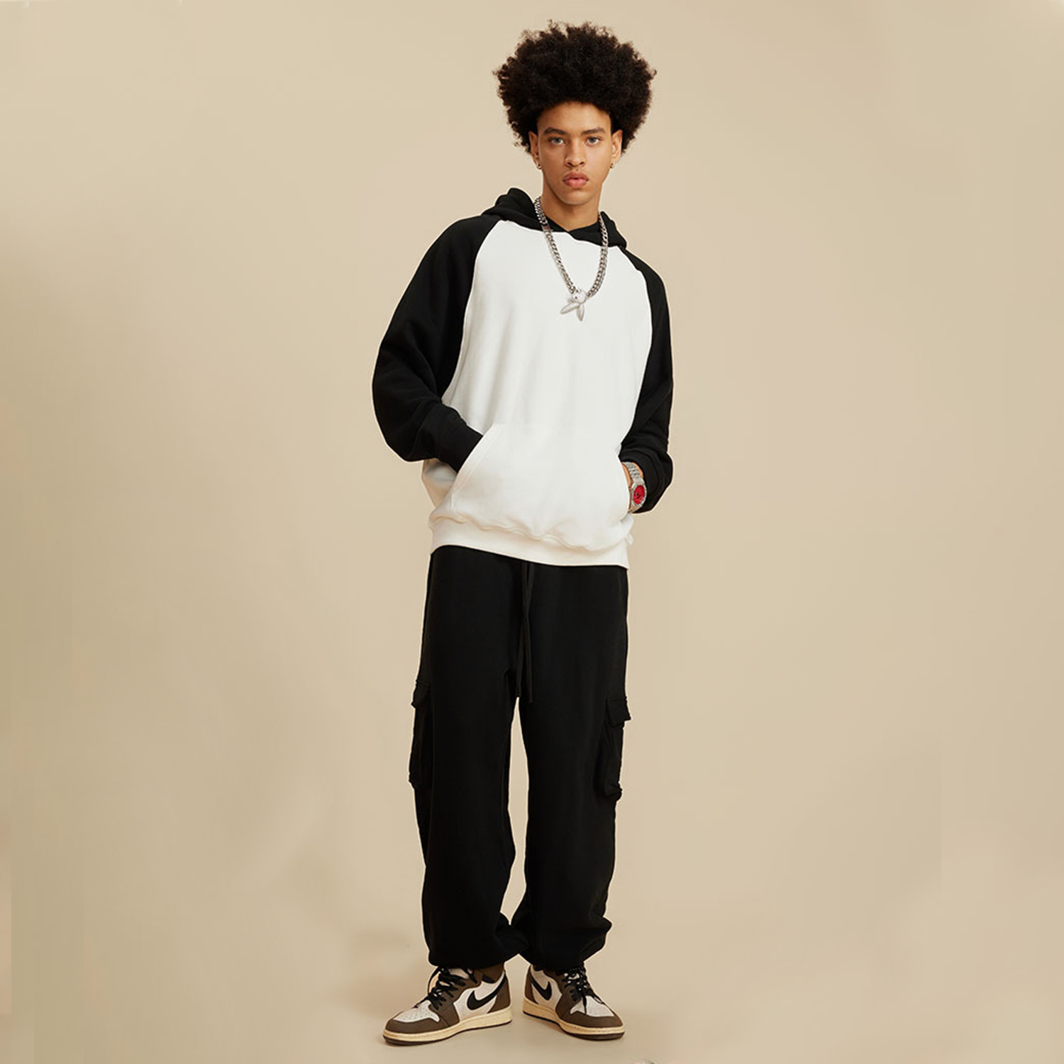 (Black&White)Streetwear Two Tone Raglan Sleeve Fleece Hoodie-3