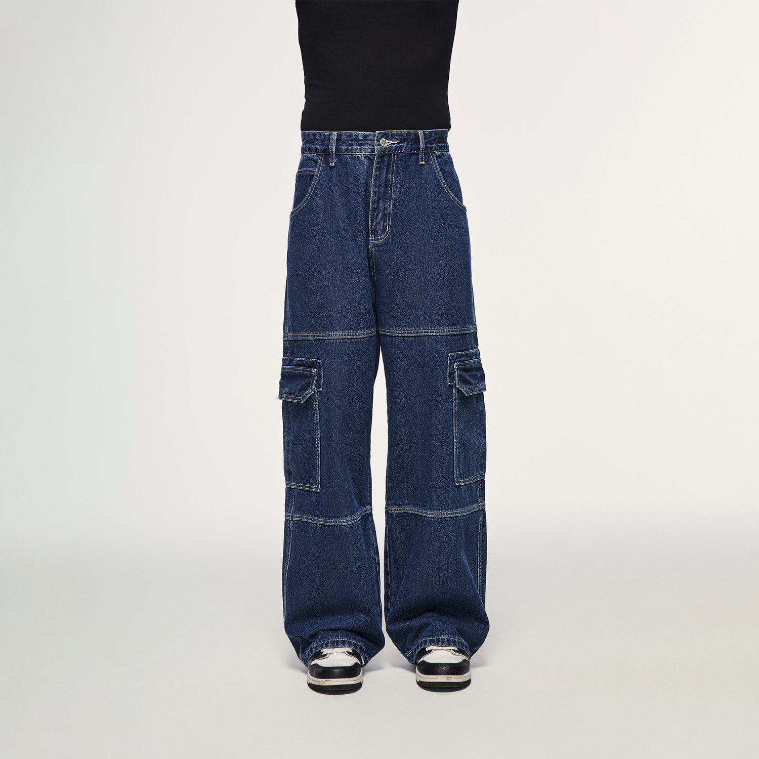 Streetwear Unisex  Pockets Wide-Legged Straight Cut Denim Jeans (blue) - Print on Demand | HugePOD-3