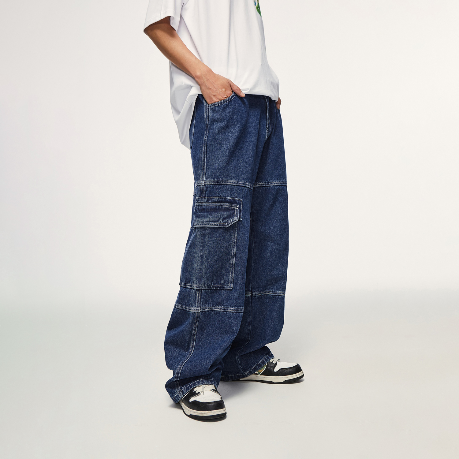 Streetwear Unisex  Pockets Wide-Legged Straight Cut Denim Jeans (blue) - Print on Demand | HugePOD-2