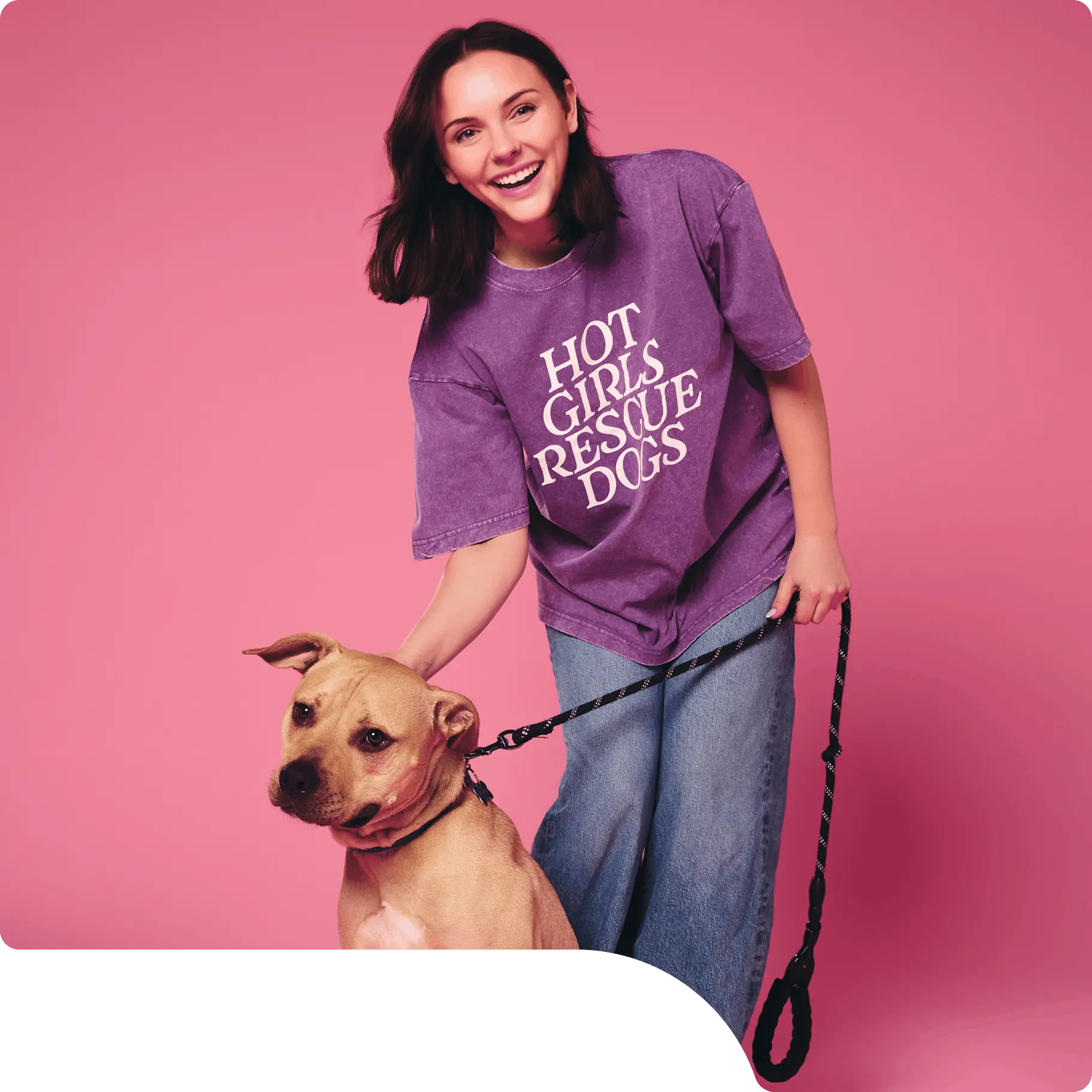 Creator wearing Tapstitch oversized T-shirt promoting personalized brand apparel